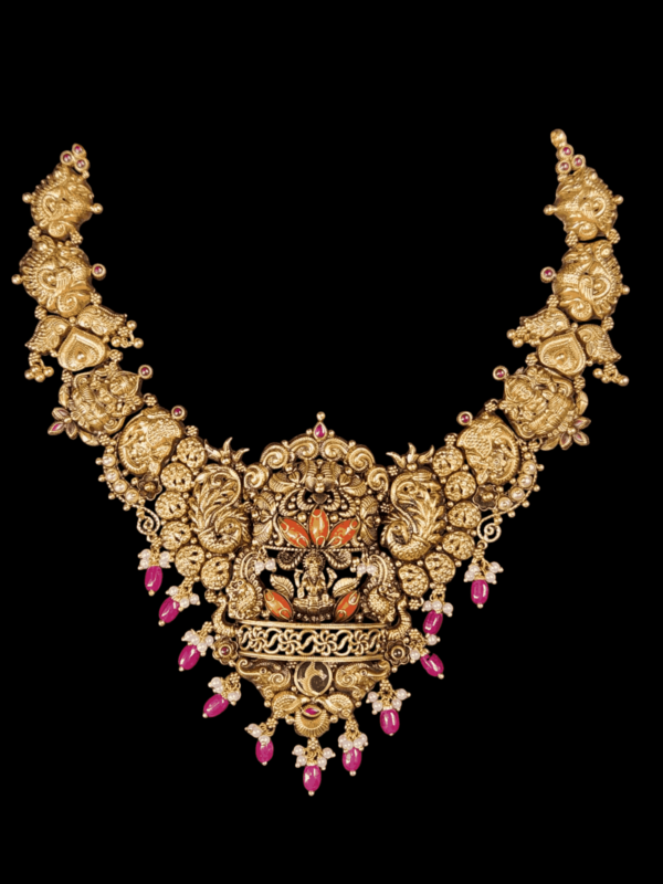 Gold necklace design under 45grams