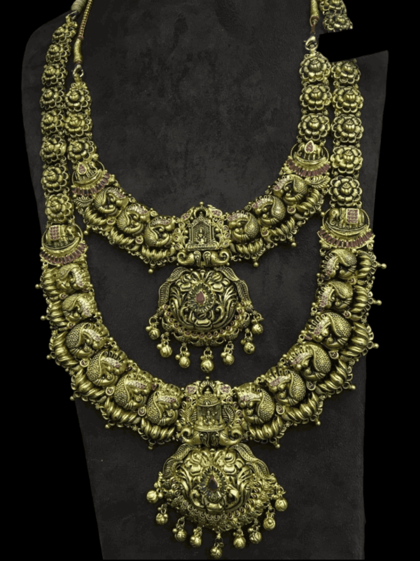Women 50 grams gold necklace designs