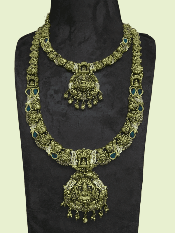 Traditional antique jewellery designs