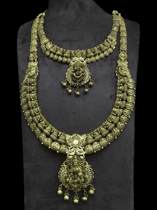 U shape antique jewellery