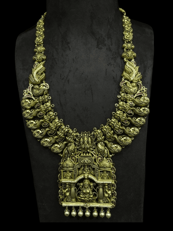 yellow gold south indian jewellery design